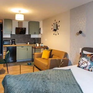 Escapade Place 11 N4 - Centre Appartement